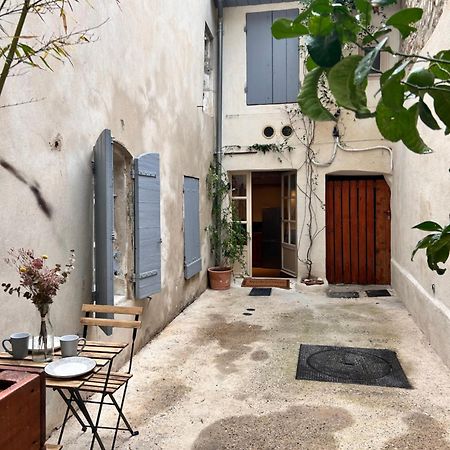Duplex Centre Historique Arles Apartment Ngoại thất bức ảnh