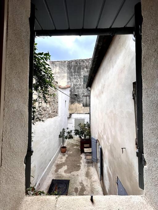 Duplex Centre Historique Arles Apartment Ngoại thất bức ảnh