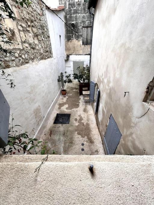 Duplex Centre Historique Arles Apartment Ngoại thất bức ảnh