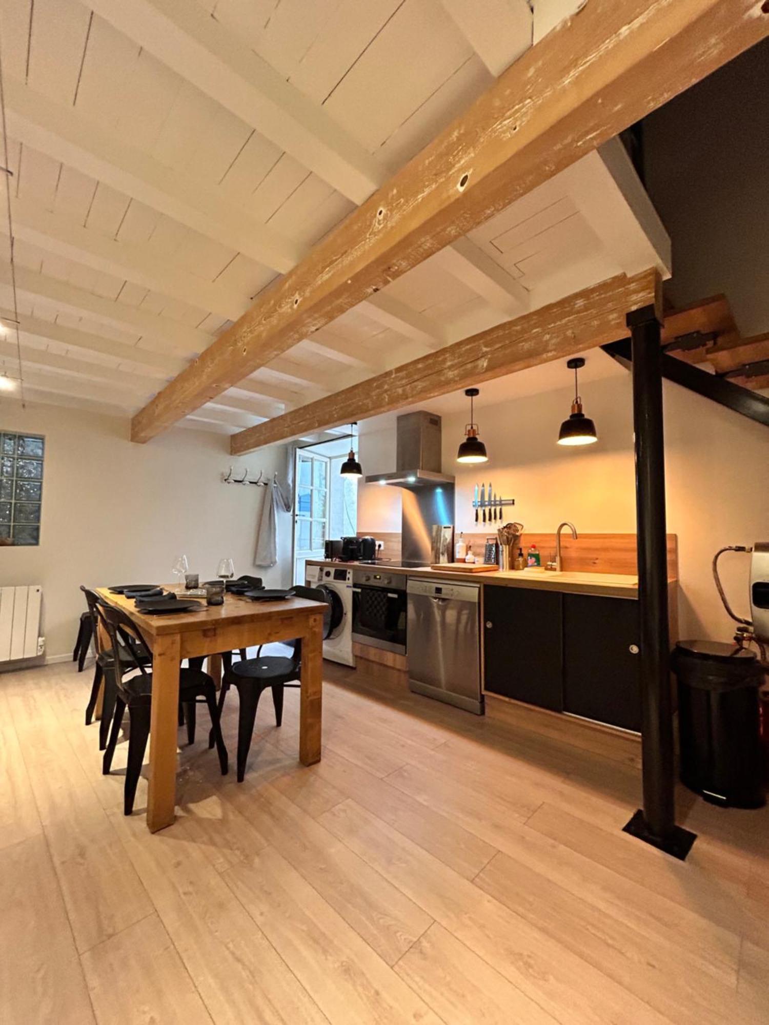 Duplex Centre Historique Arles Apartment Ngoại thất bức ảnh