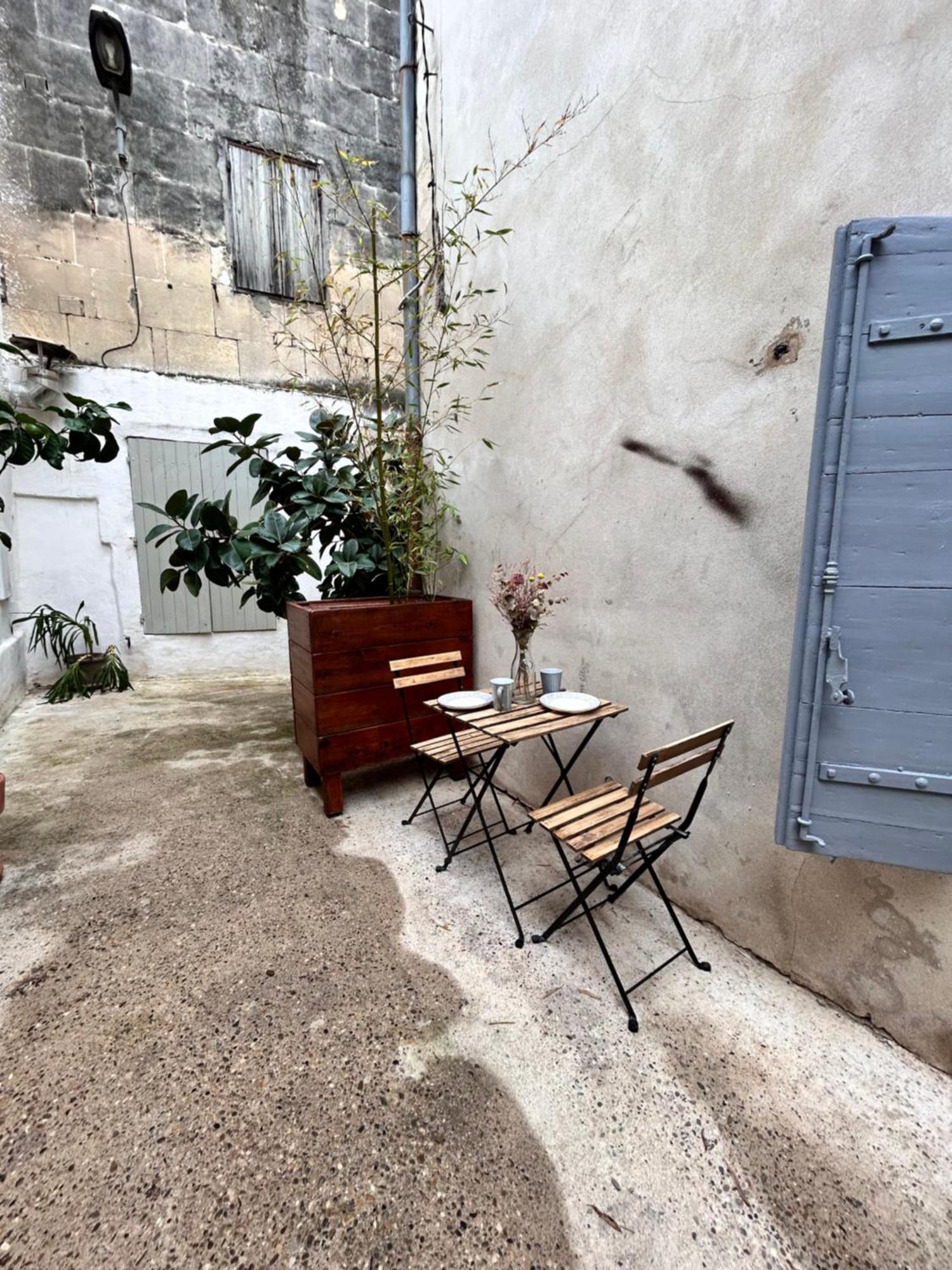 Duplex Centre Historique Arles Apartment Ngoại thất bức ảnh