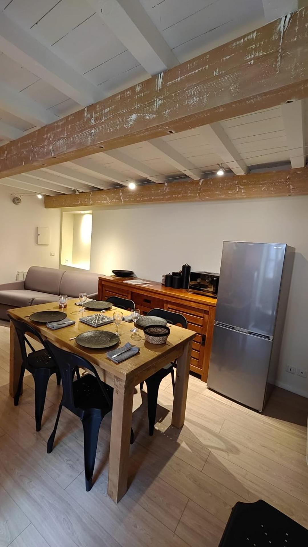 Duplex Centre Historique Arles Apartment Ngoại thất bức ảnh